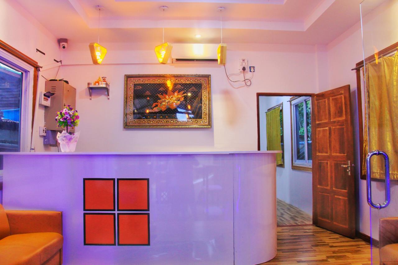 The Lodge Yangon Poshtel Exteriér fotografie